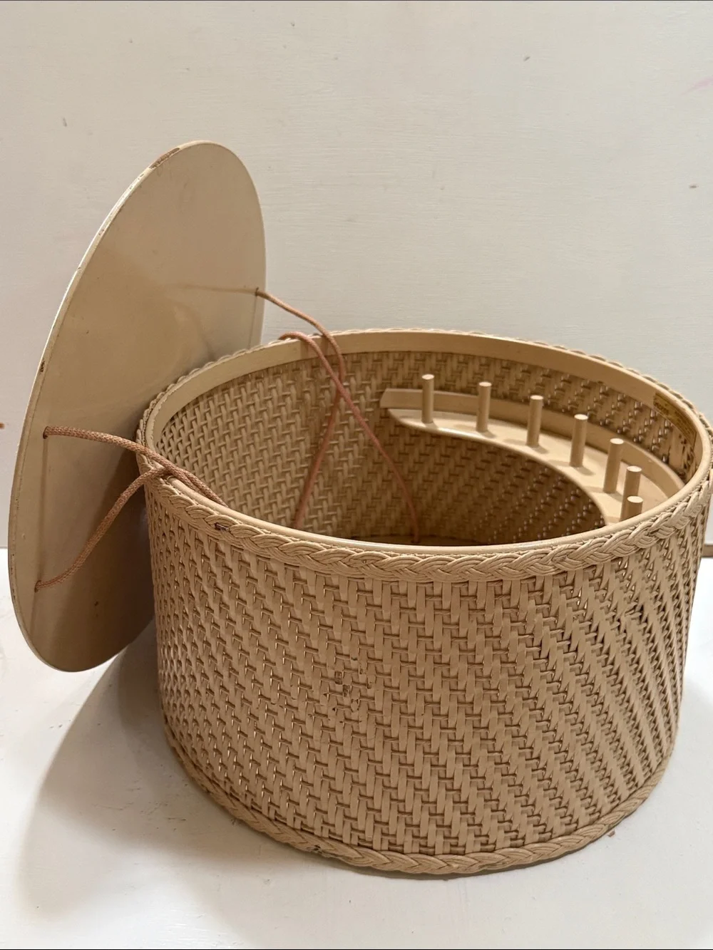 Vintage 1950’s Handcrafted Woven Sewing Basket with Cream Lid and Motif